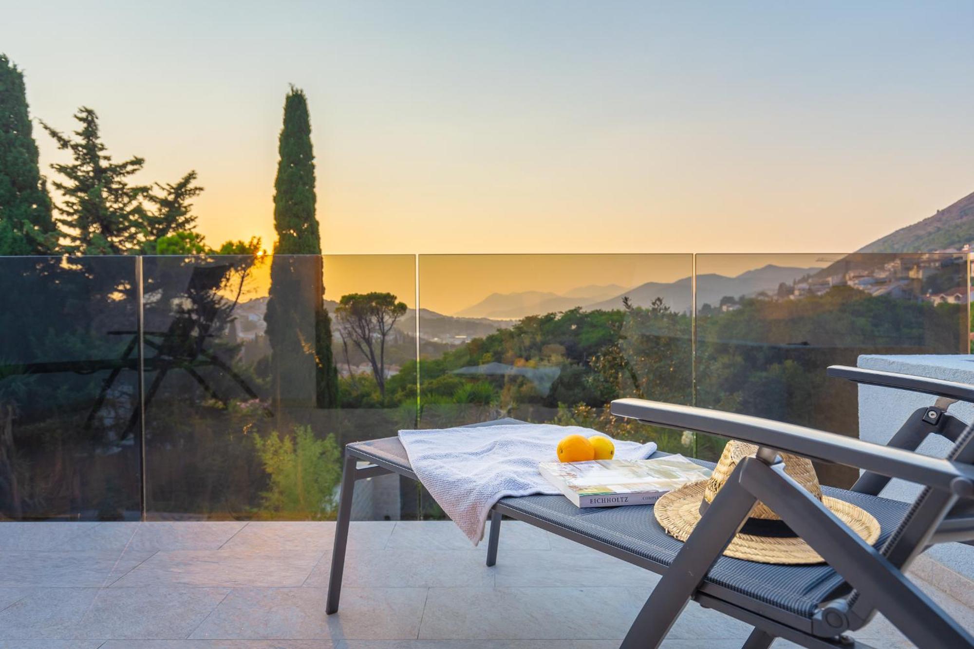 Hedera Ii Villa